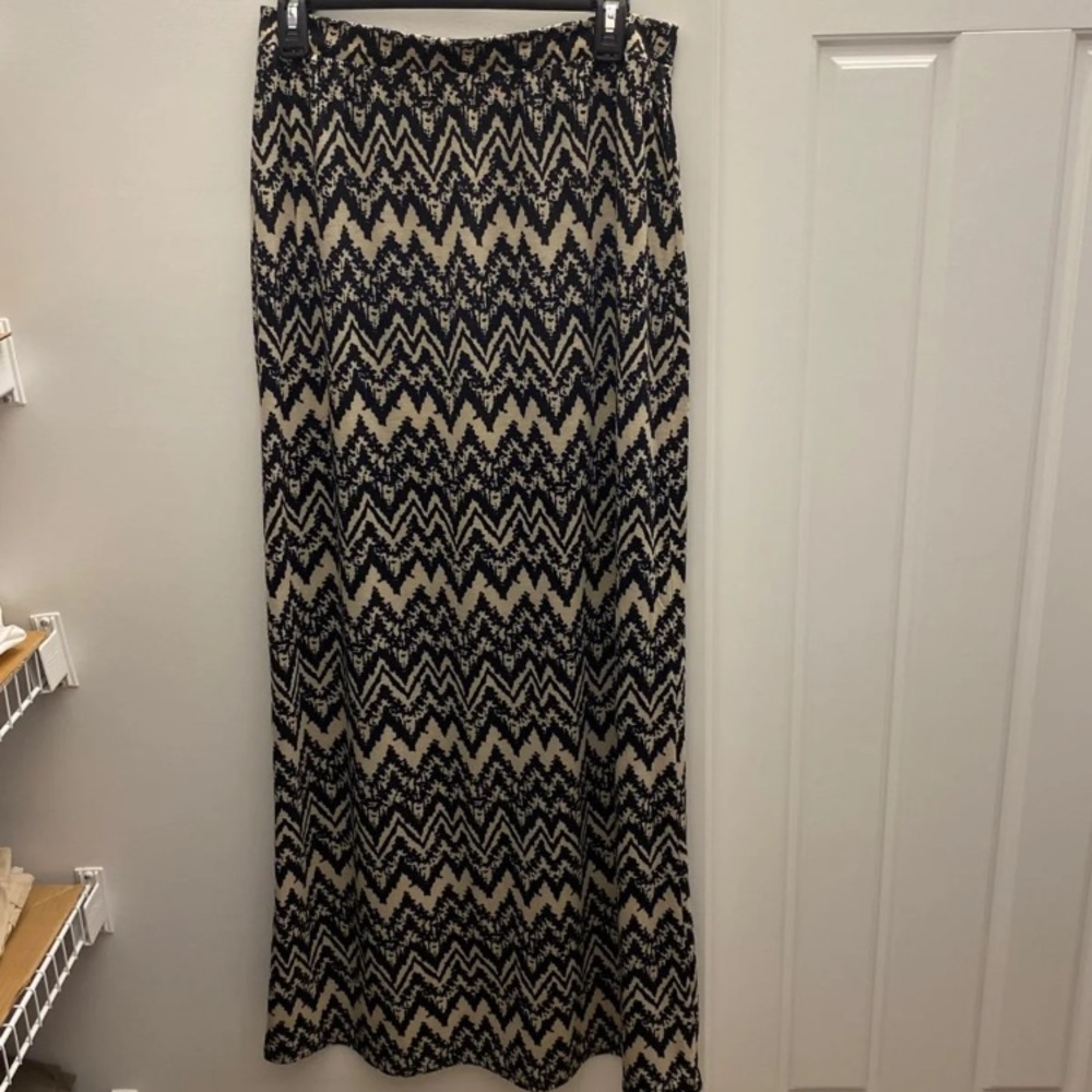 maxi skirt